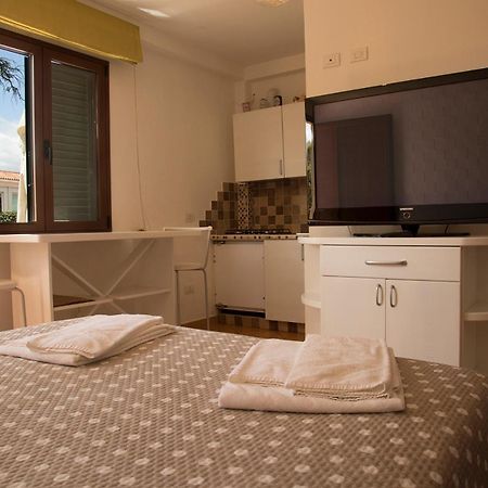 Gallo Spot Hotell San Teodoro  Exteriör bild